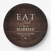 Rustikales Land Barn Wood essen Drink und Verheira Pappteller (Vorderseite)