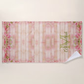 Rustikales Land Blumenrosa Holzfamilie Monogramm Strandtuch (Vorderseite)