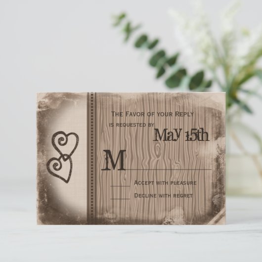 Rustikales Land Doppelherzen Hochzeit RSVP Karten (Stehend Vorderseite)