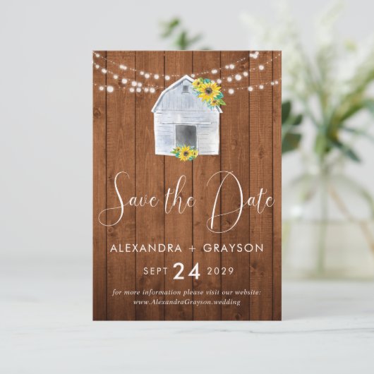 Rustikales Land Sonnenblumen Strohleuchten Save The Date (Stehend Vorderseite)