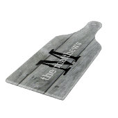 Rustikales Landhaus Grauer Mit Monogramm Name Schneidebrett (Ecke)