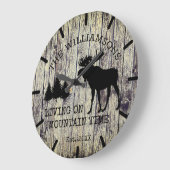 Rustikales Landholz lebt auf Bergzeit Elche Große Wanduhr (Winkel)