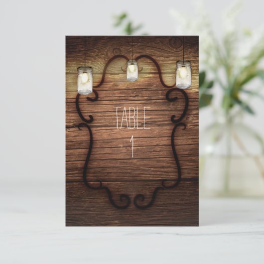 Rustikales Landholz & Lightning Mason Jars Einladung (Stehend Vorderseite)