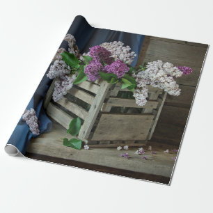Rustikales Lila und weißes Lilacs Blumenkohl Foto Geschenkpapier