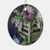 Rustikales Lila und weißes Lilacs Blumenkohl Foto Keramik Ornament (Links)
