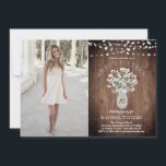Rustikales Mason Jar Lights Sweet 16 Birthday Foto Einladung<br><div class="desc">Dieses Design besticht durch die atemberaubende Blume eines farbigen Aquarellbabys in einer Glaskeramikvase auf einem rustikalen Holzboden und Platz für ein Foto. Klicken Sie auf die Schaltfläche Anpassen, um den Text zu verändern oder die Grafik zu verschieben! Variationen dieses Designs sowie der Koordinationsprodukte sind in unserem Shop, zazzle.com/store/doodlelulu, erhältlich. Kontaktieren...</div>