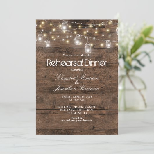 Rustikales Mason Jars String Lights Probe Dinner Einladung (Stehend Vorderseite)