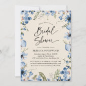 Rustikales Minimalistisches Dusky Blue Florals Bra Einladung (Vorderseite)