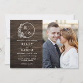 Rustikales Monogramm-Foto zum Hochzeitsempfang Einladung (Vorderseite)