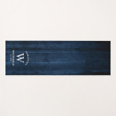 Rustikales Monogramm Navy Blue Wood Yogamatte (Vorderseite (Horizontal))