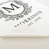 Rustikales Monogramm Schwarz-weißes Wappen neu ver Sherpadecke (3/4)