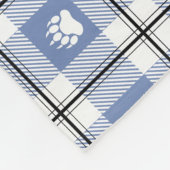 Rustikales Muster aus blauem und weißem Bären Fleecedecke (Ecke)