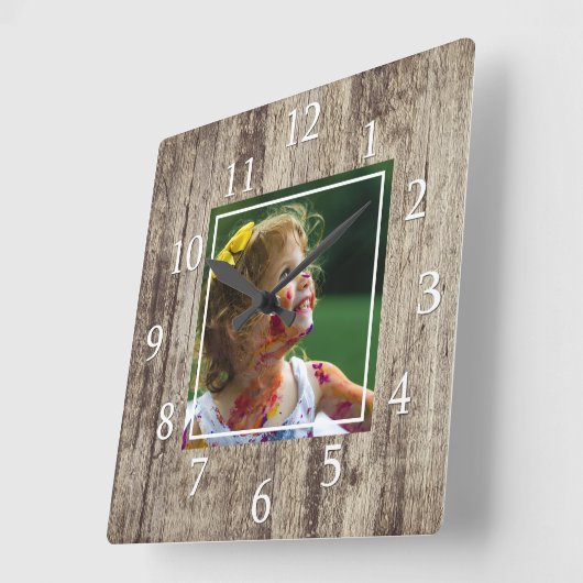 Rustikales Naturholz-Foto Quadratische Wanduhr (Winkel)
