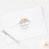Rustikales Peach Floral Calligraphy Script Vielen Runder Aufkleber (Umschlag)