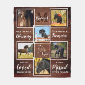 Rustikales Pferdegepäckchen mit individuellem 6 Fo Fleecedecke (Vorderseite)