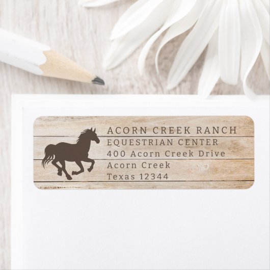 Rustikales Pferderennzentrum (Insitu)