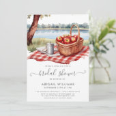 Rustikales Picnic Park Lake Apple Red Brautparty Einladung (Stehend Vorderseite)