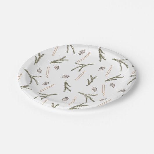 Rustikales Pine Pinecones Candles Weihnachts-Party Pappteller (Schrägansicht)