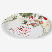 Rustikales Red Strawberry Theme Berry First Birthd Pappteller (Schrägansicht)