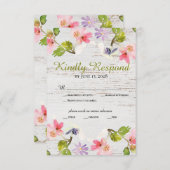 Rustikales Rosa Florals auf weißem Holz RSVP Karte (Vorne/Hinten)