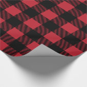 Rustikales Rot und Schwarzes Buffalo Karierte Weih Geschenkpapier (Ecke)