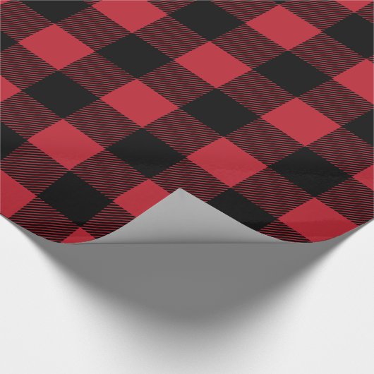 Rustikales Rot und Schwarzes Buffalo Karierte Weih Geschenkpapier (Ecke)