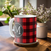 Rustikales rotes Buffalo Kariertes Muster Monogram Kaffeetasse