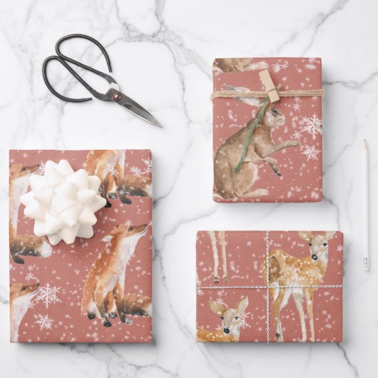 Rustikales rotes elegantes Schneewinter-Tiere Geschenkpapier Set (Vorderseite)