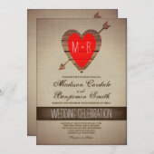 Rustikales Rotes Herz Arrow Landhochzeit lädt ein Einladung (Vorne/Hinten)
