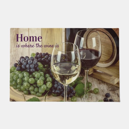 Rustikales Rotes und Weißes Weinglas Trauben Fass Fußmatte (Vorderseite)