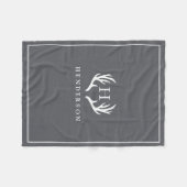 Rustikales Rotwild-Geweih-Monogramm-Grau Fleecedecke (Vorderseite (Horizontal))