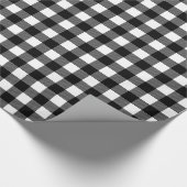 Rustikales Schwarz und Weißes Buffalo Karierte Wei Geschenkpapier (Ecke)