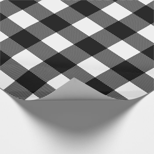 Rustikales Schwarz und Weißes Buffalo Karierte Wei Geschenkpapier (Ecke)