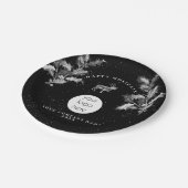 Rustikales Schwarz-weiß Holiday Business Logo Weih Pappteller (Schrägansicht)