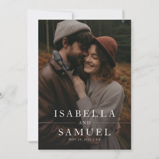 Rustikales Schwarz-Weiß-Overlay-Foto Einladung (Vorderseite)