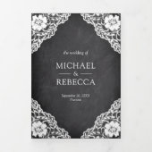 Rustikales Schwarzes Halbbrett Schnürsenkellicht H Dreifach Gefaltete Einladung (Cover)