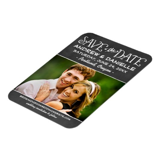 Rustikales Script-Chalkboard-Foto Save the Date Magnet (Linke Seite)