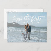 Rustikales Script Couple Foto Beach Save the Date Postkarte (Vorne/Hinten)