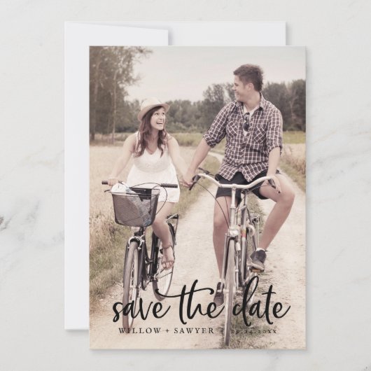 Rustikales Script-Lichtbild-Vorlage Save the Date (Vorderseite)