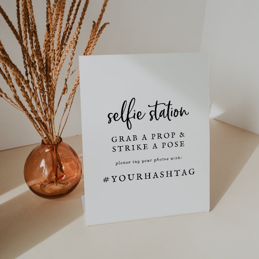Rustikales Script Selfie Station Wedding Hashtag S Sockelschild