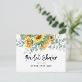 Rustikales Sonnenblumen Eukalyptus Grünes Brautpar Einladungspostkarte (Stehend Vorderseite)