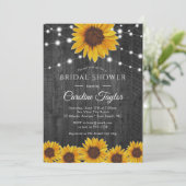 Rustikales Sonnenblumen-Strandlicht Grau Brautpart Einladung (Stehend Vorderseite)