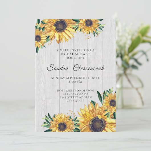 Rustikales Sonnenblumen Weißes Holz Hochzeitsstich Einladung (Stehend Vorderseite)