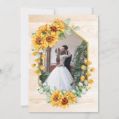 Rustikales Sonnenblumenblume Hochzeitsempfang Foto Einladung (Rückseite)