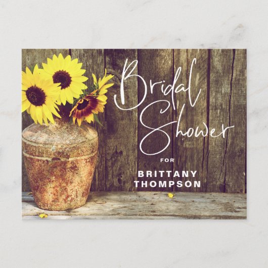Rustikales Sonnenblumenholz-Brautparty Einladungspostkarte (Vorderseite)
