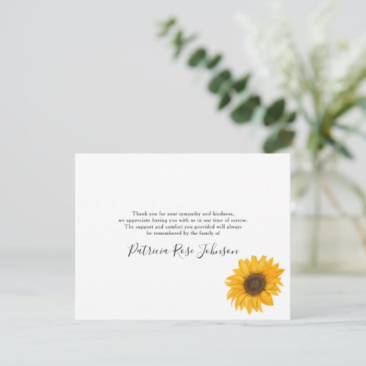 Rustikales Sonnenblumenmuster Beerdigung-Beileid Dankeskarte (Stehend Vorderseite)