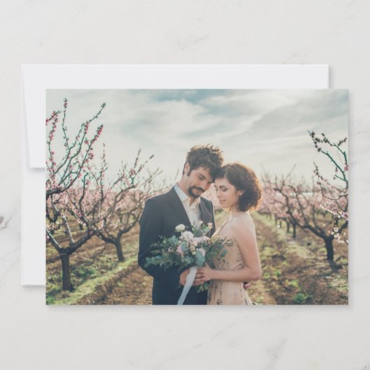 Rustikales Stallholz Aquarell Blätter Monogramm Fo Save The Date (Rückseite)