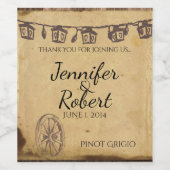 Rustikales Stallholz-Laterne Hochzeitsweinetikett Weinetikett (Einzelnes Label)