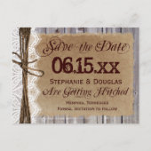 Rustikales Stallholz Save the Date Postkarten (Vorderseite)