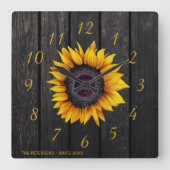 Rustikales Stallsonnenblütenhaus Quadratische Wanduhr (Vorderseite)